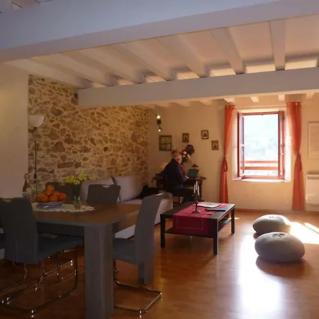 Montségur, 3 Pièces, 4 Personnes - Fr-1-419-245